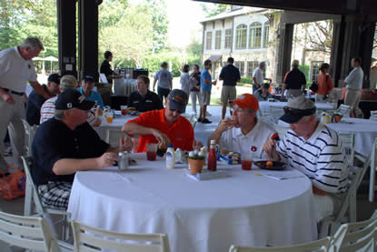 Golf Tournament lunch being served