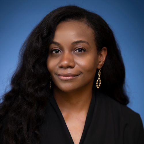 Headshot photo of LeiAnna Mann