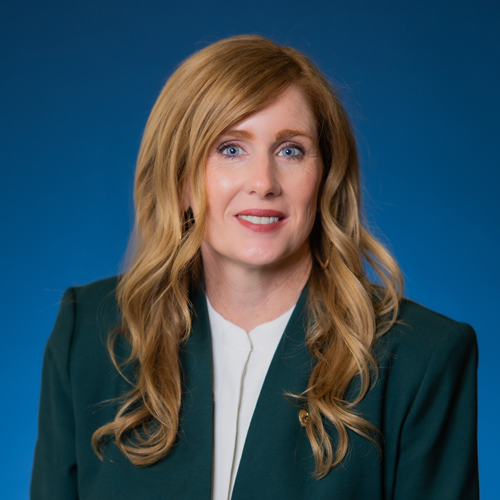 Headshot photo of Julie Huff