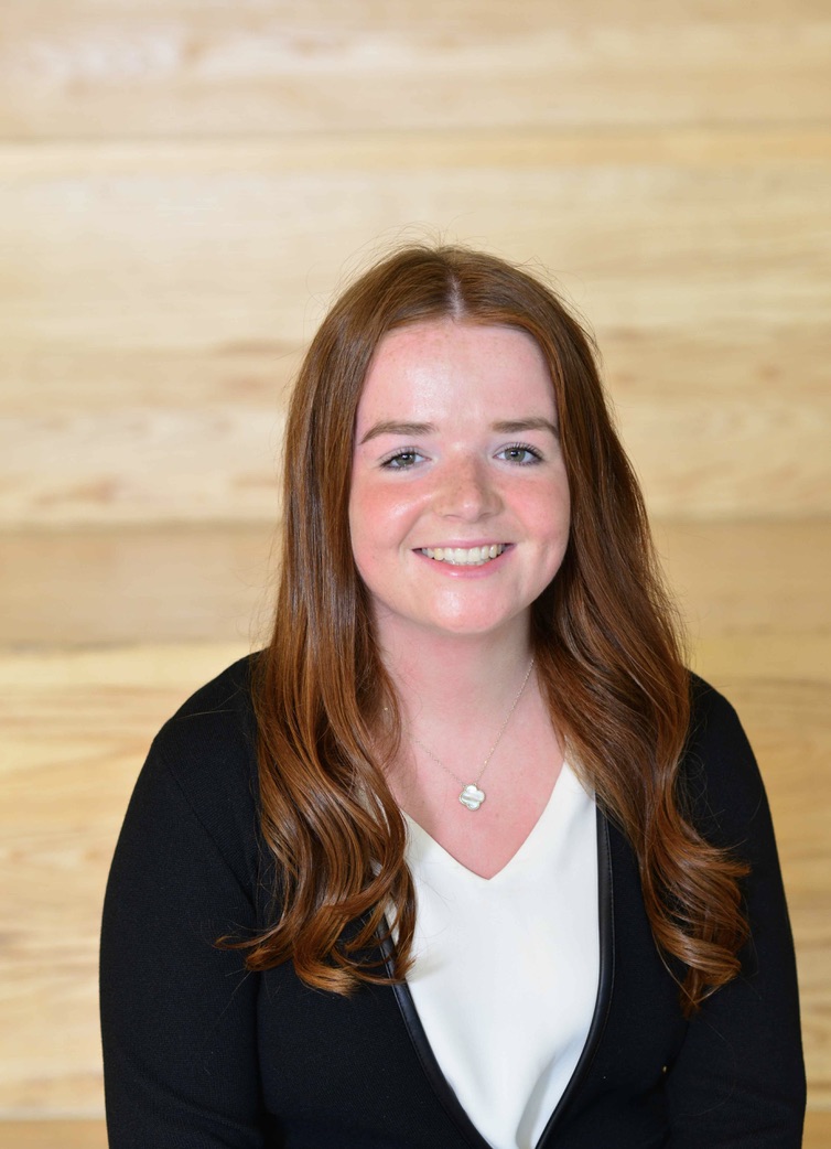 Kathleen Dowling headshot