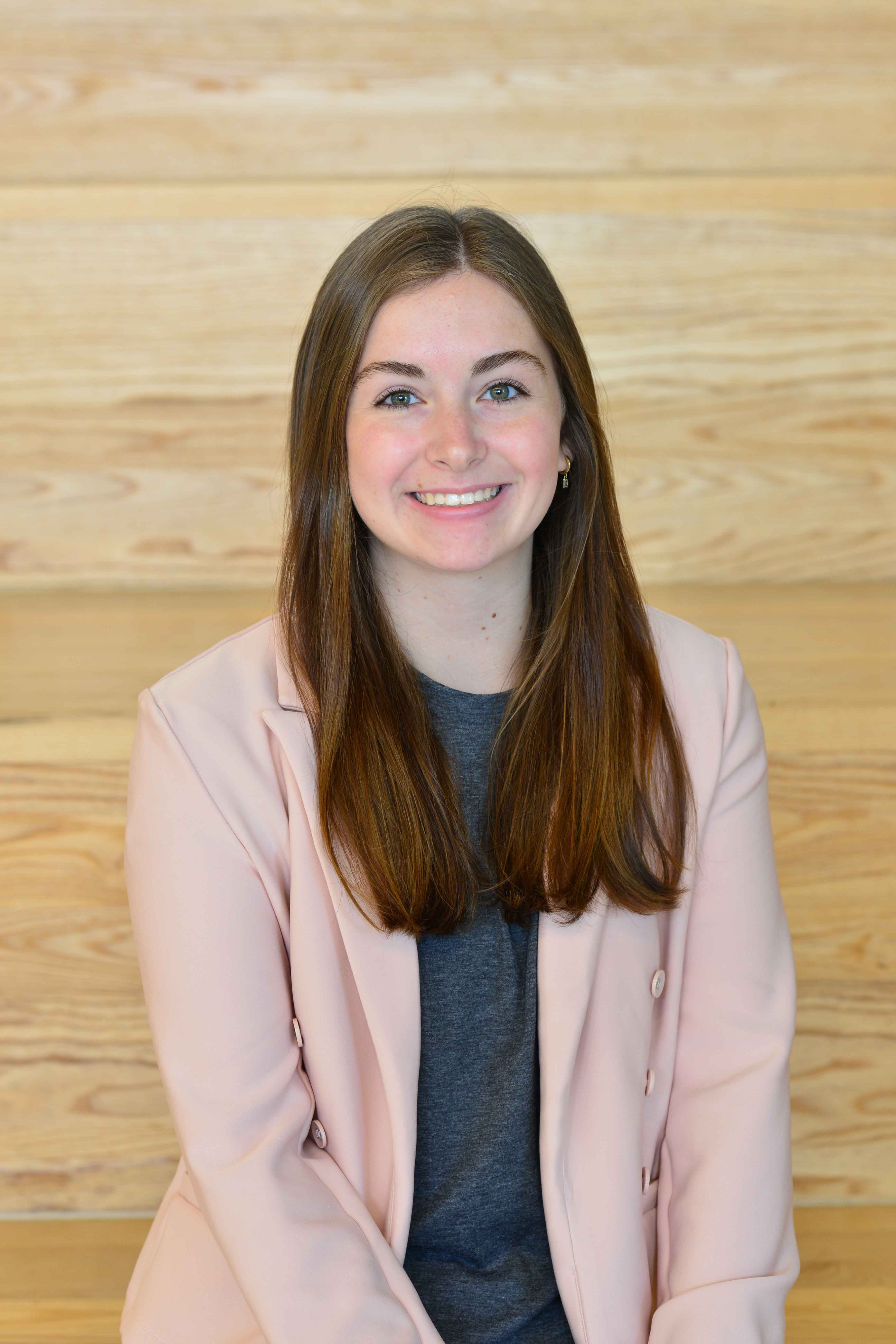 Kristen Marshall headshot