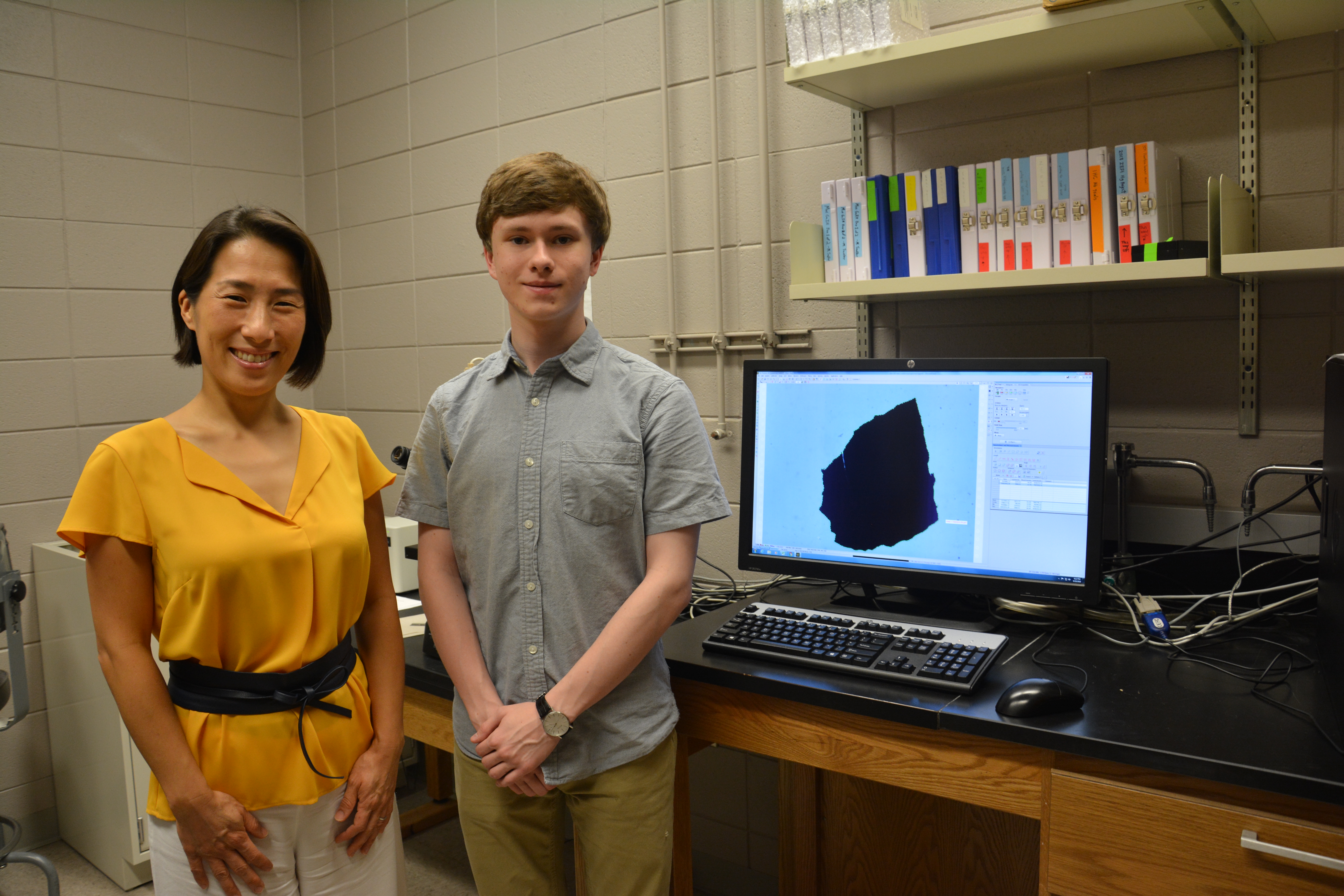 High School Student Conducts Research in COSAM’s Biology Lab