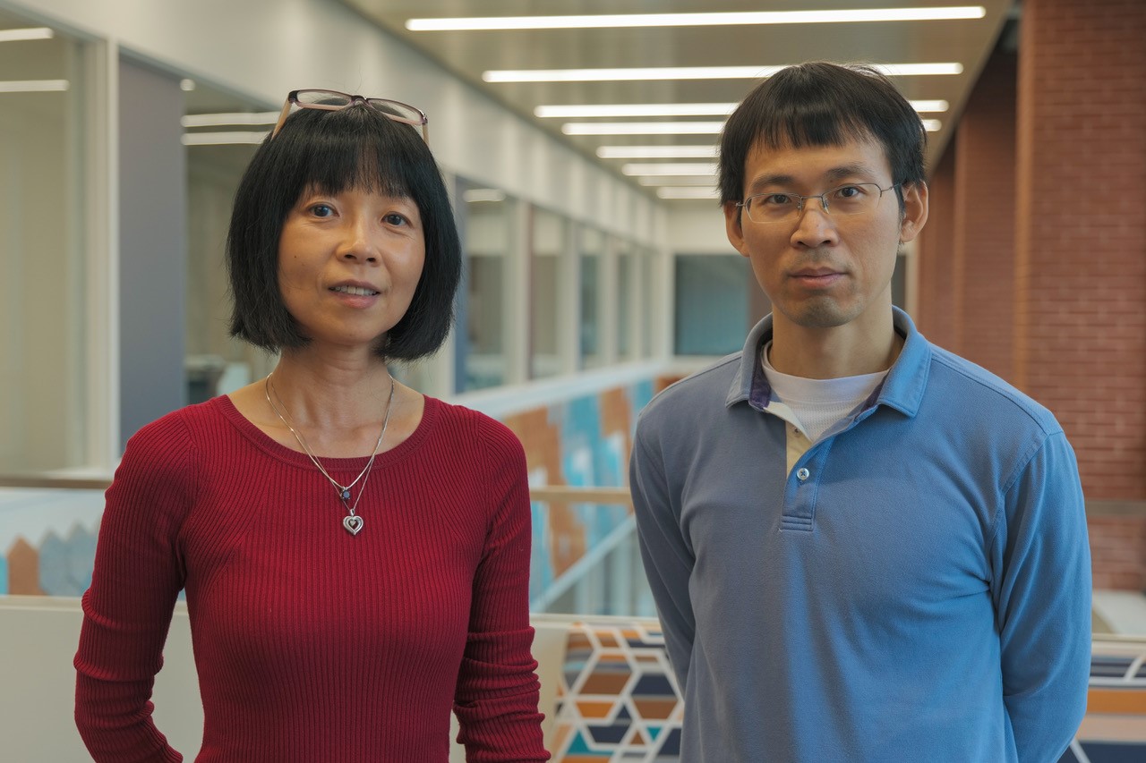 Yun Lin and Feng Shi in the Leach Science Center. 