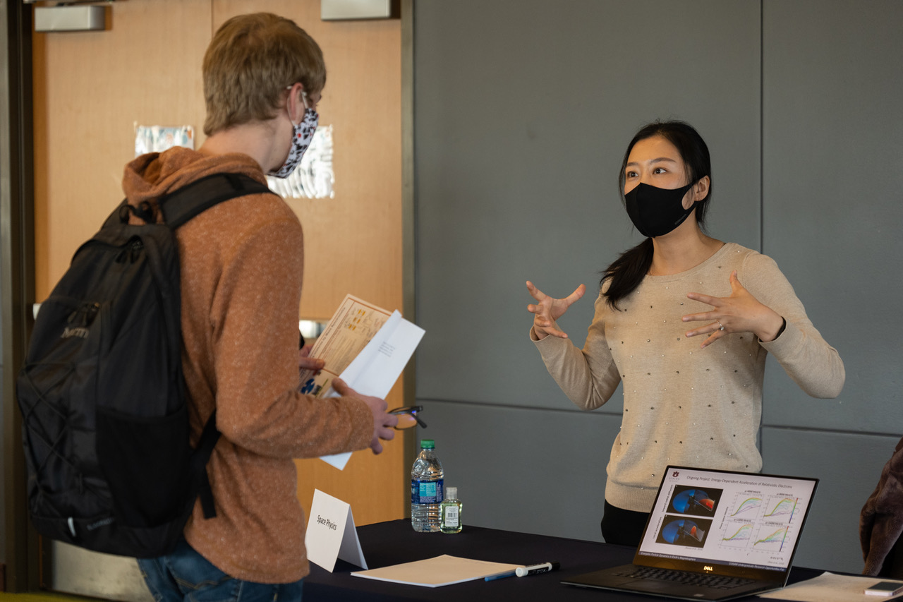 COSAM Research Fair encourages students to actively pursue research
