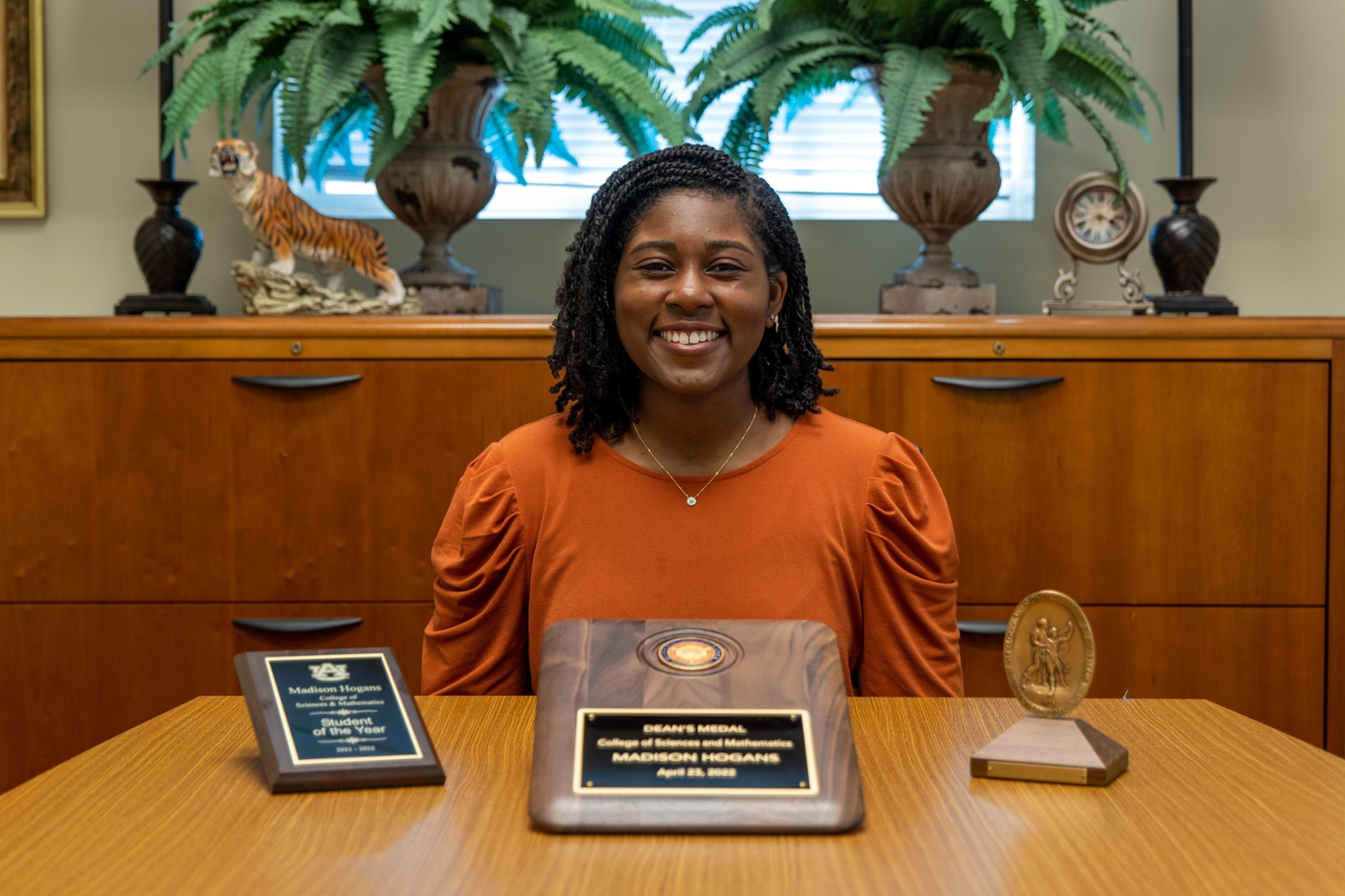 Madison Hogans leaves impressive mark at Auburn, receives SGA Student Award, Dean’s Medal and Algernon Sydney Sullivan Award