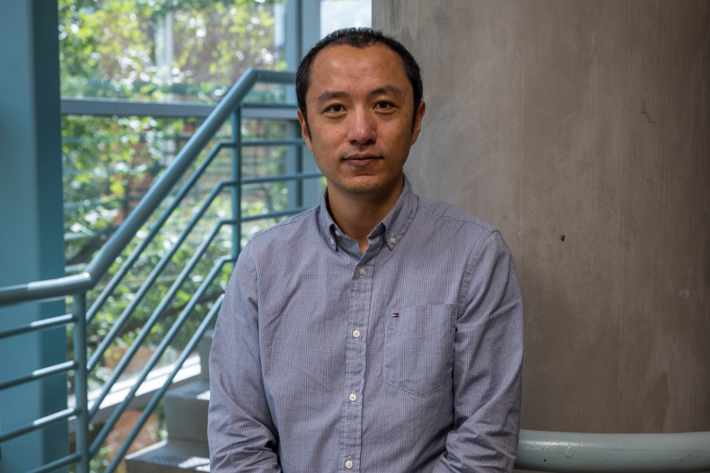 Chen receives $1.87M NIH grant to research new chemical reactivities of organoboron compounds