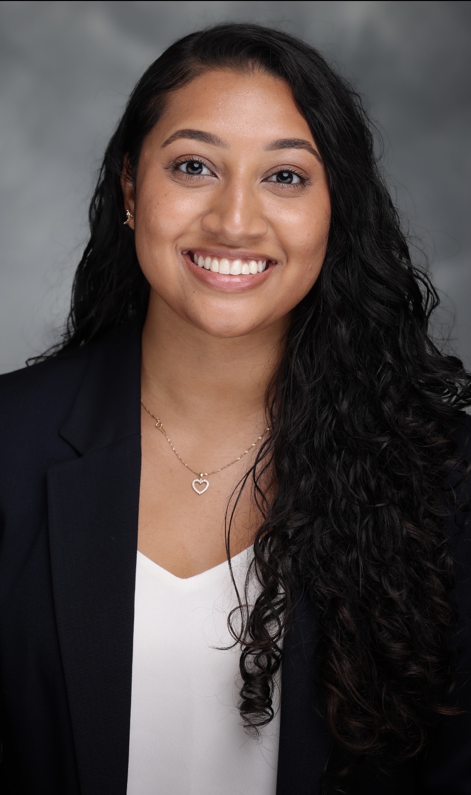 25th Anniversary Summer Bridge Program Alumni Spotlight: How Abbrianna Robert’s Summer Bridge experience helped her discover a passion for healthcare