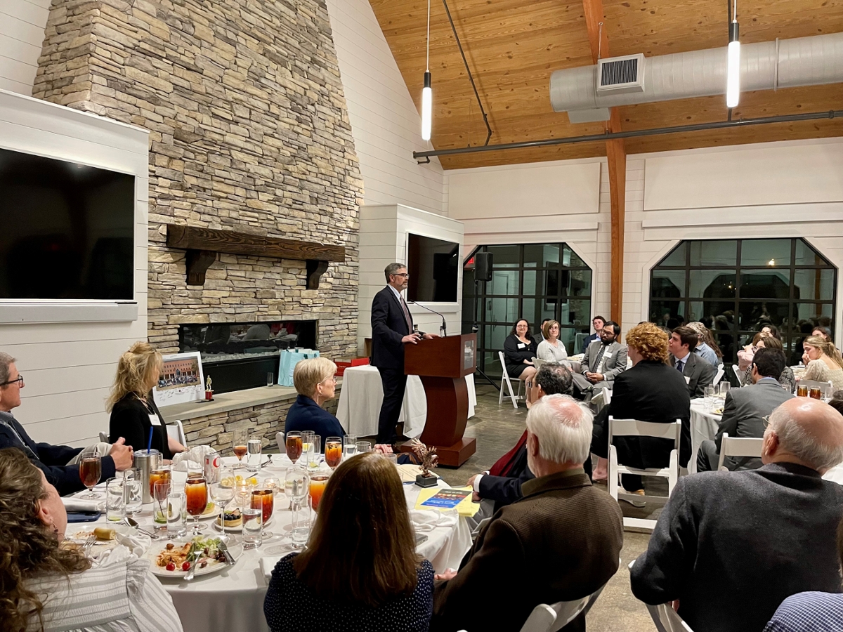 Auburn University’s Department of Chemistry and Biochemistry celebrates faculty, staff and students at annual awards banquet