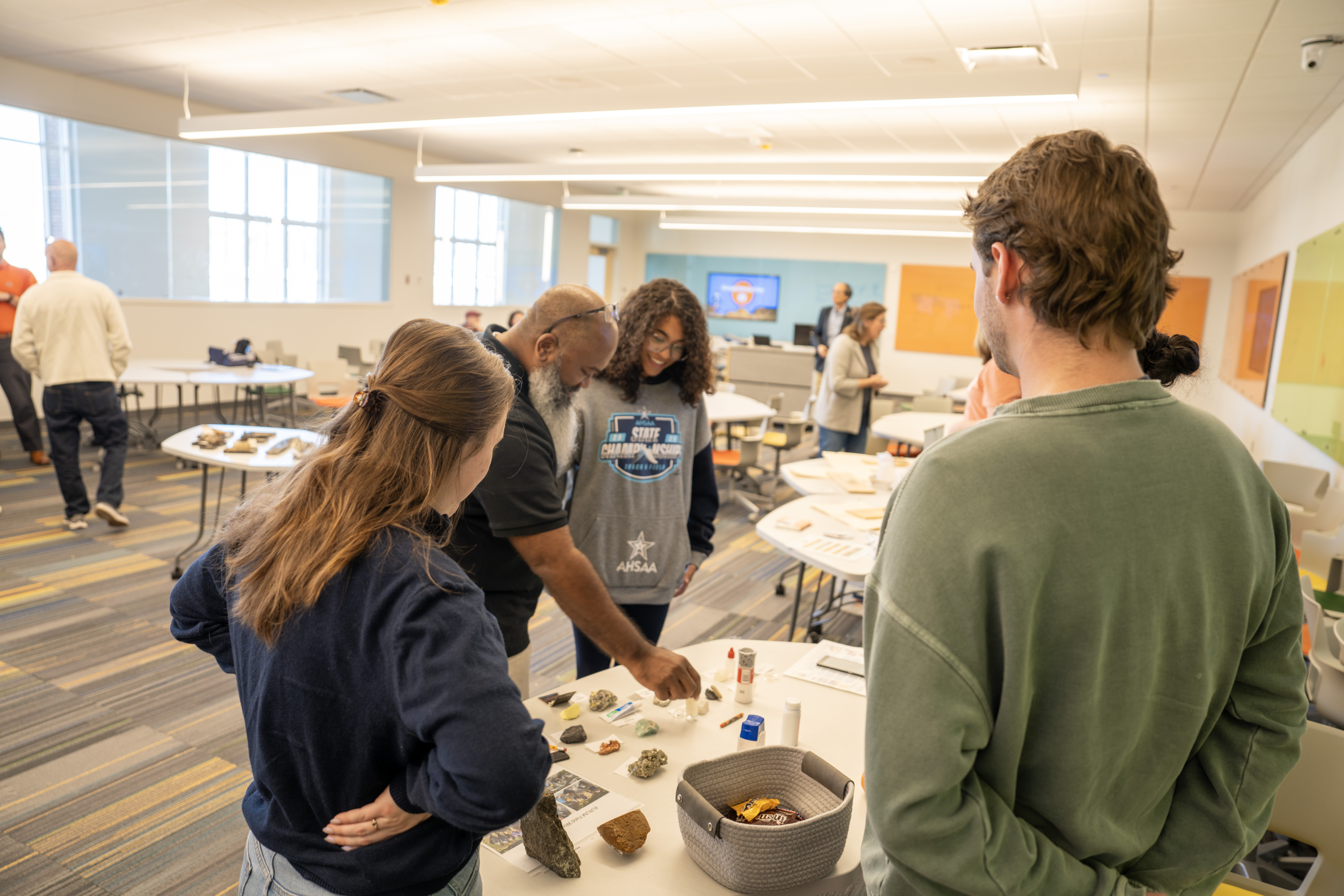 Second annual Geoscience Day brings students to Auburn and connects students to rewarding future careers