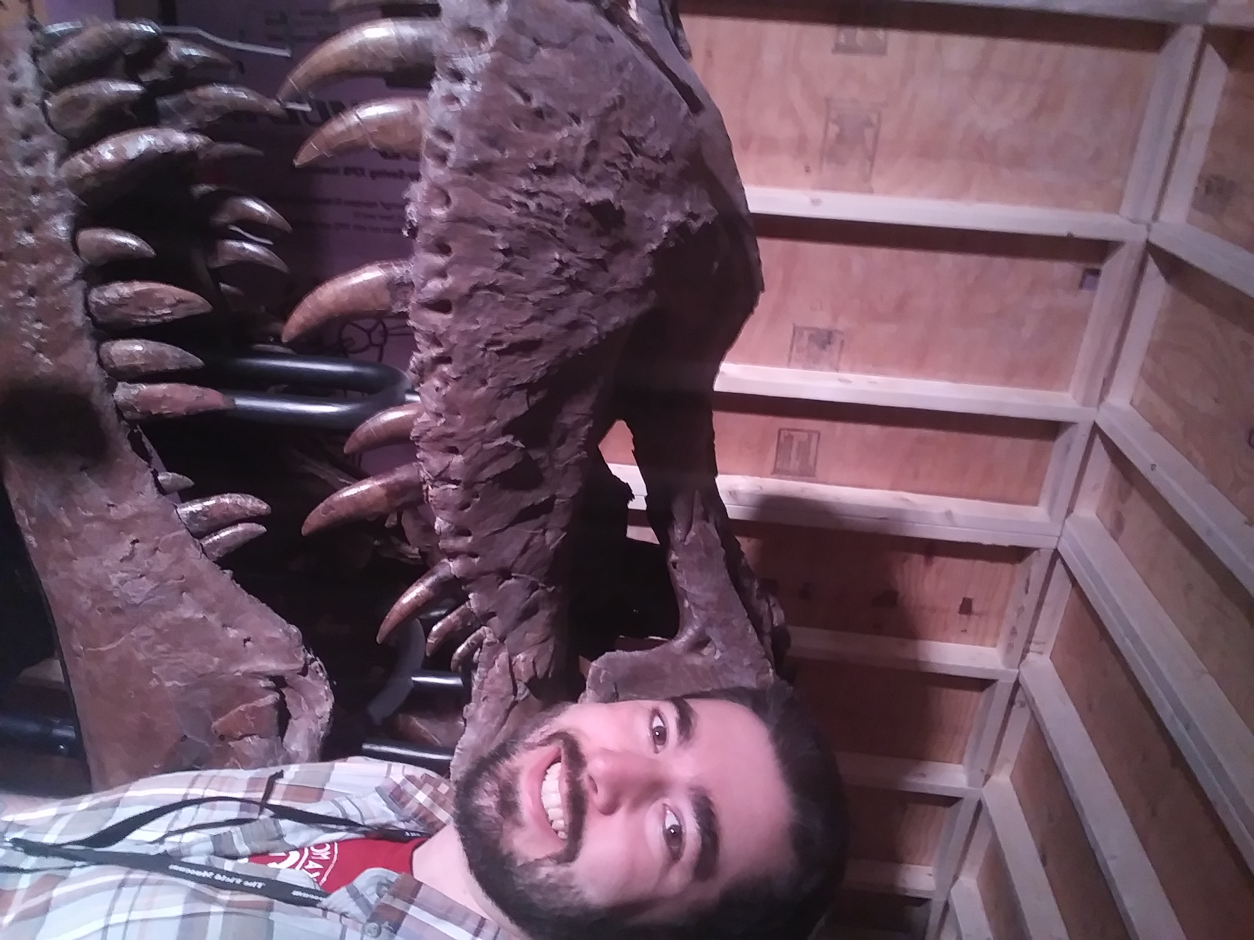 Auburn professor’s research indicates Tyrannosaurus rex, Velociraptor dinosaurs had lips, contrary to popular belief