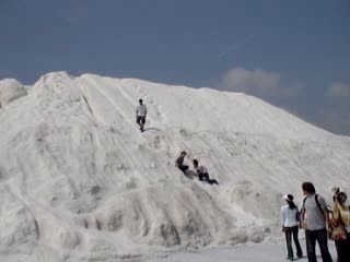 When clicked, Show linked file.