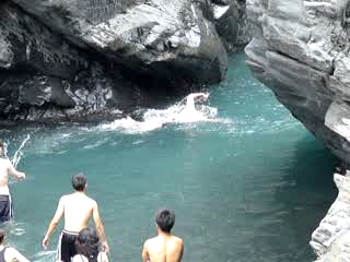 When clicked, Show linked file.