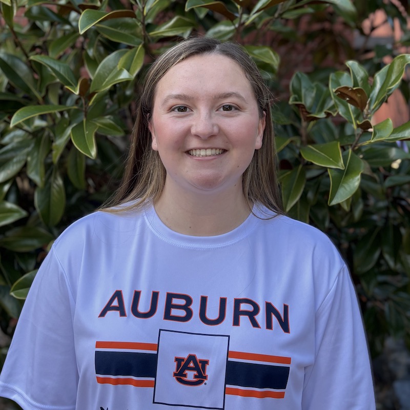 Abby Ledbetter Headshot